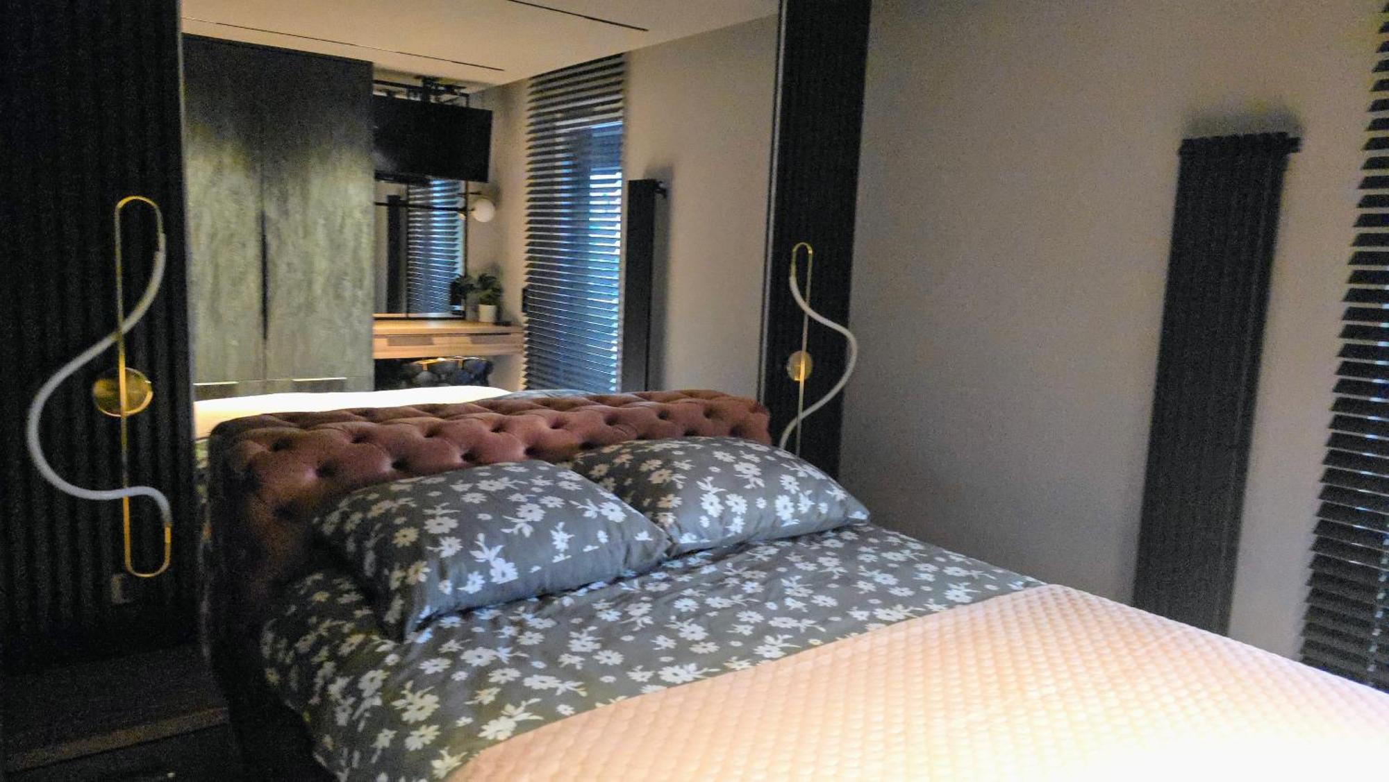 Dark Prestige New ! - Dostep 24h, Projektor , Garaz Podziemny , Klimatyzacja , Duzy Taras Apartment *