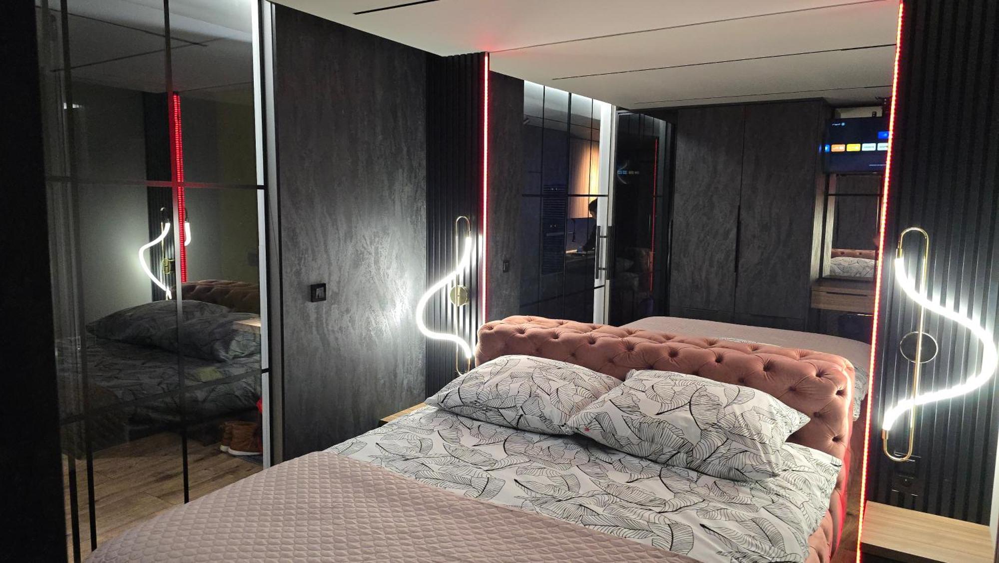 Dark Prestige New ! - Dostep 24h, Projektor , Garaz Podziemny , Klimatyzacja , Duzy Taras Apartment *